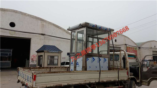 九之鼎團(tuán)隊(duì)發(fā)貨現(xiàn)場(chǎng)